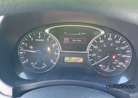 2015 Nissan Altima 2.5 S из США, поврежденный, VIN 1N4AL3AP8FC202817